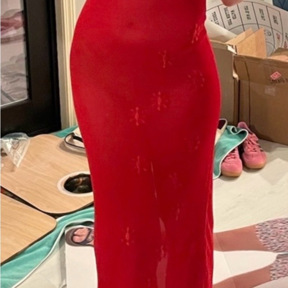 Asta resort Red Sleeveless V-Neck Maxi Dress - Picture 4 of 5